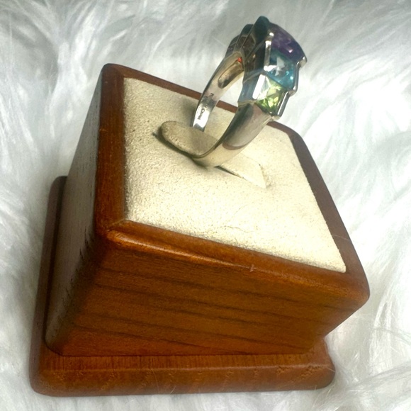 Vtg 925 Silver Amethyst, Blue Topaz, Citrine, Garnet, and Peridot Ring Size 6.5 - Picture 6 of 9